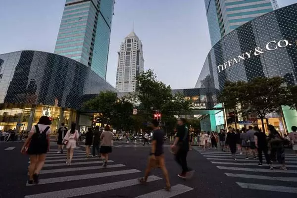 Huaihai Road (Huai Hai Road)